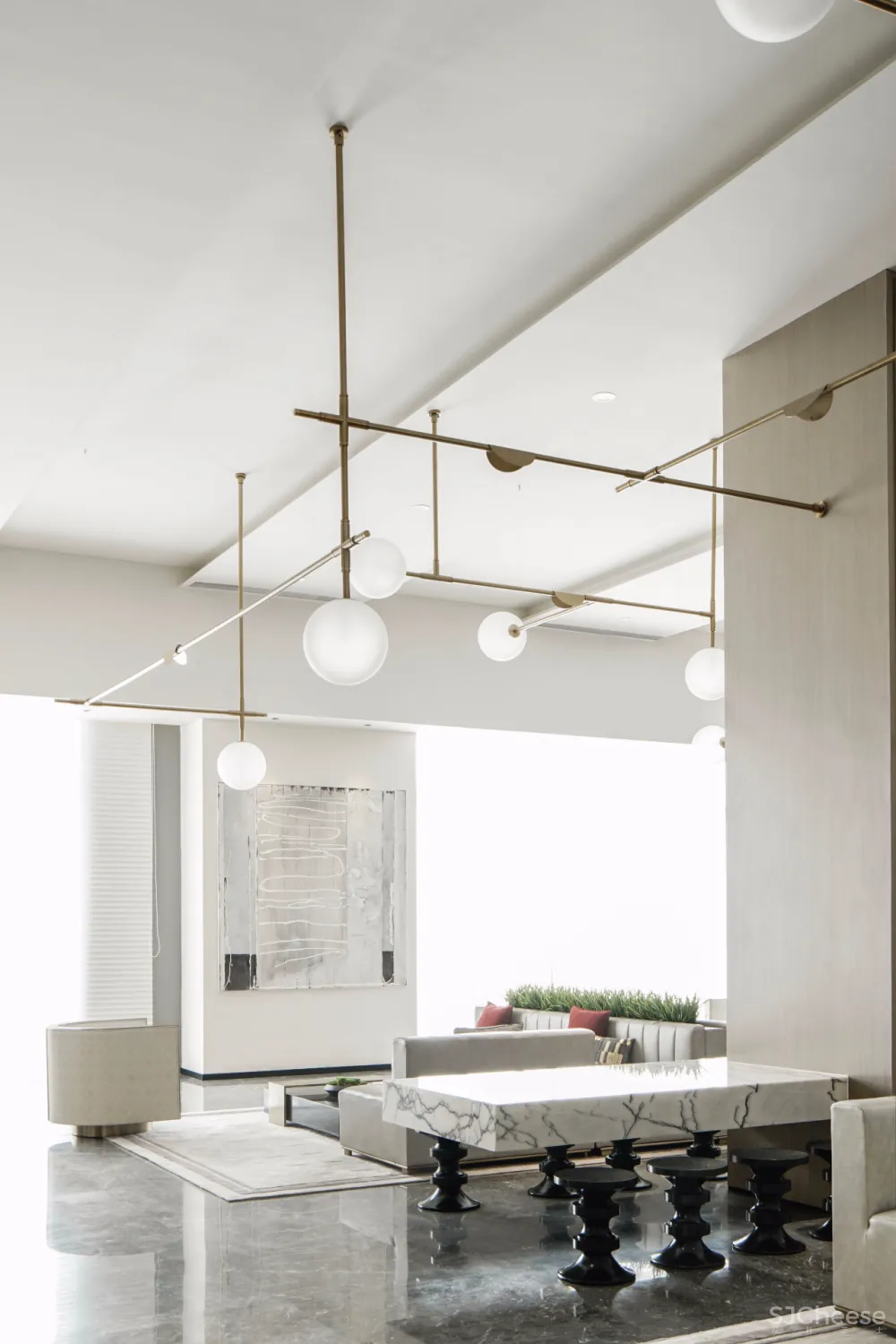 LSID :「经典」形式的传承,或形而上的思考