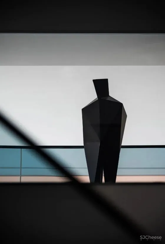 在260方空中跃墅眺望国际滨 刘荣禄国际