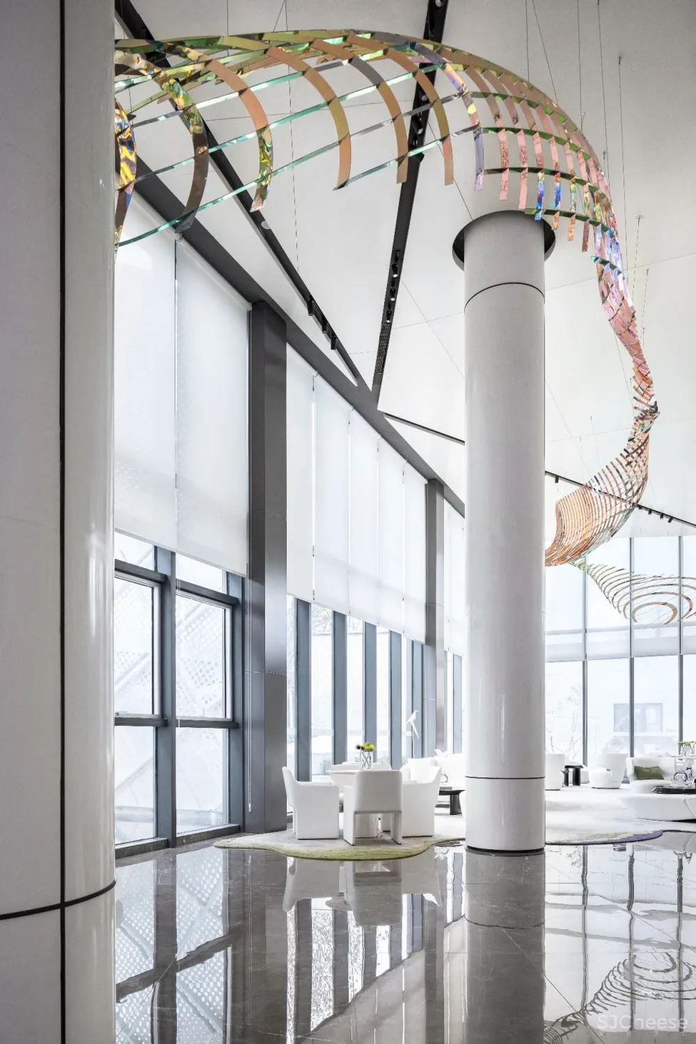 熊灿×乌鲁木齐熙岸地产中心:自由的空间,应拥有纯净的灵魂