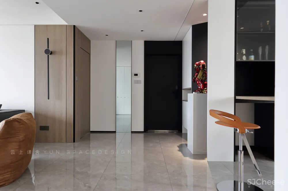 沉醉于漫画的小哥の宅