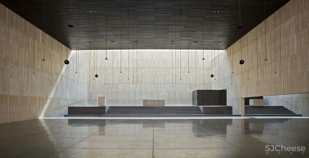 Churches丨灵魂的救赎所