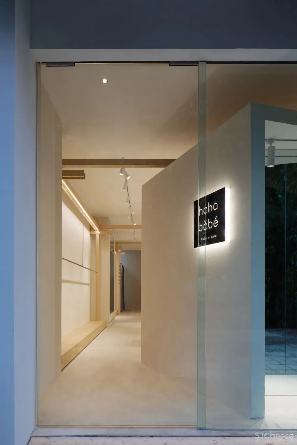 打碎、叠加、重组，构建个性盒子空间 凹设计