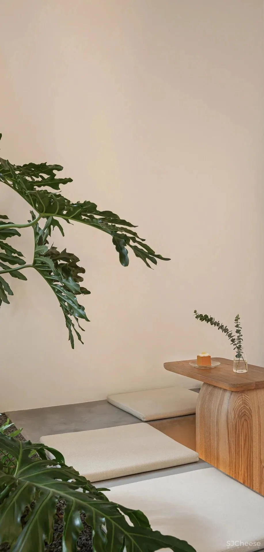 无垠设计 × 欢牛蛋糕屋工厂店:奶油蛋糕盒子
