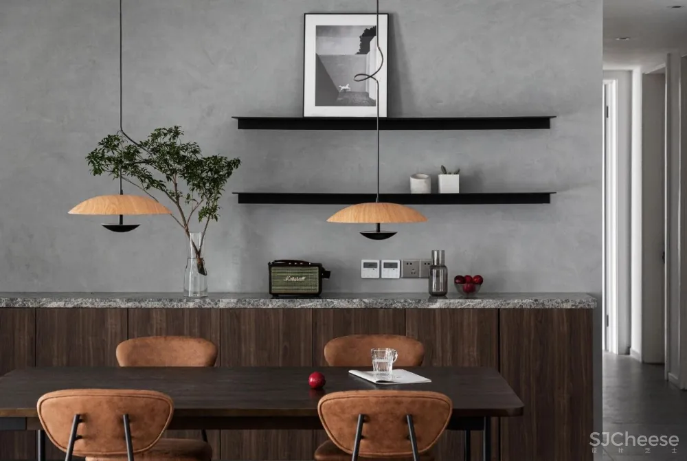 阳光大男孩买下147㎡，把「音乐会」搬进黑白灰的个性之家