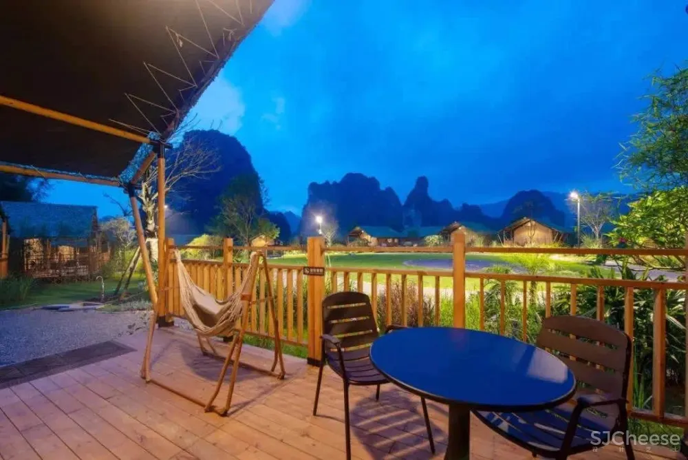 艺术旅呈 STAYCATION·解锁城中假日时髦新玩法