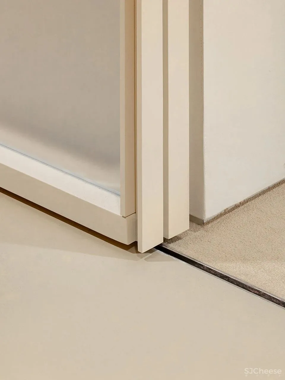 变幻的空间模块创造丰富的展示空间 Chapter One精选店 WGNB