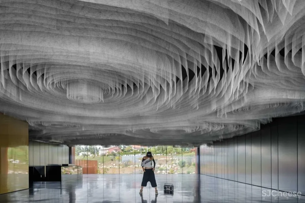 MMV arquitectos丨悬浮的盒子，葡萄牙