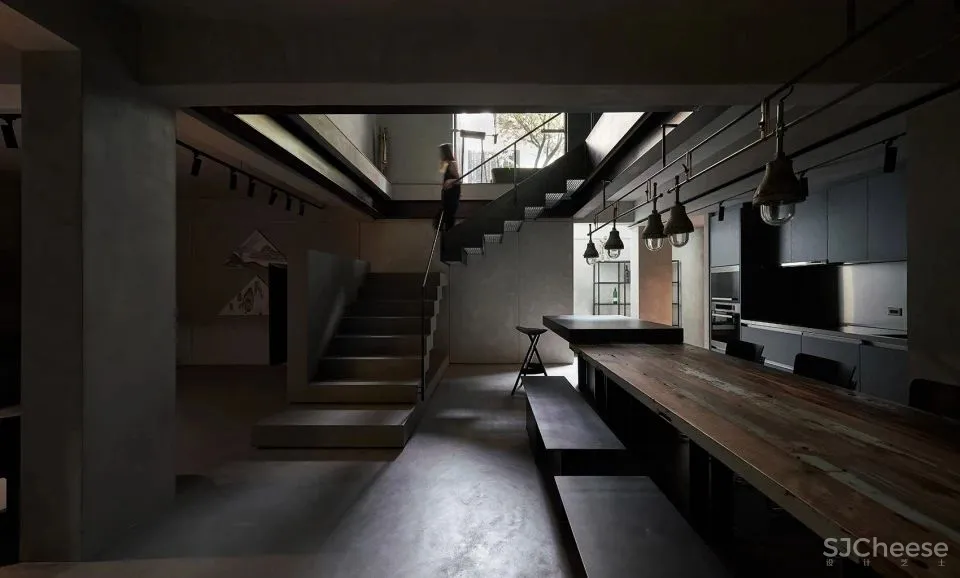 将绿意和天光引入地下 士东许宅 KC design studio