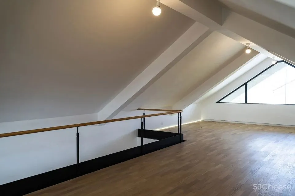 非典型性反乌托邦乡建 面向田野的住宅 空格建筑