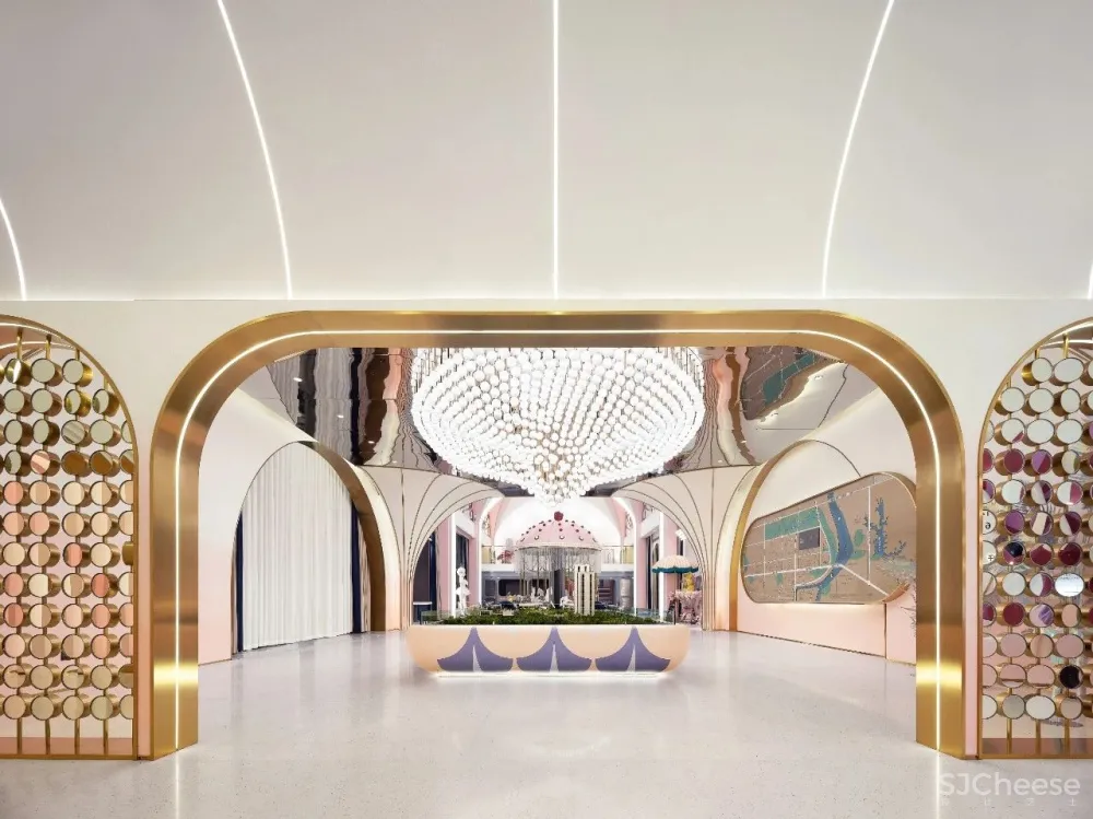 CLV赛拉维×旭辉:旋转的梦幻空间,唤回童心世界!