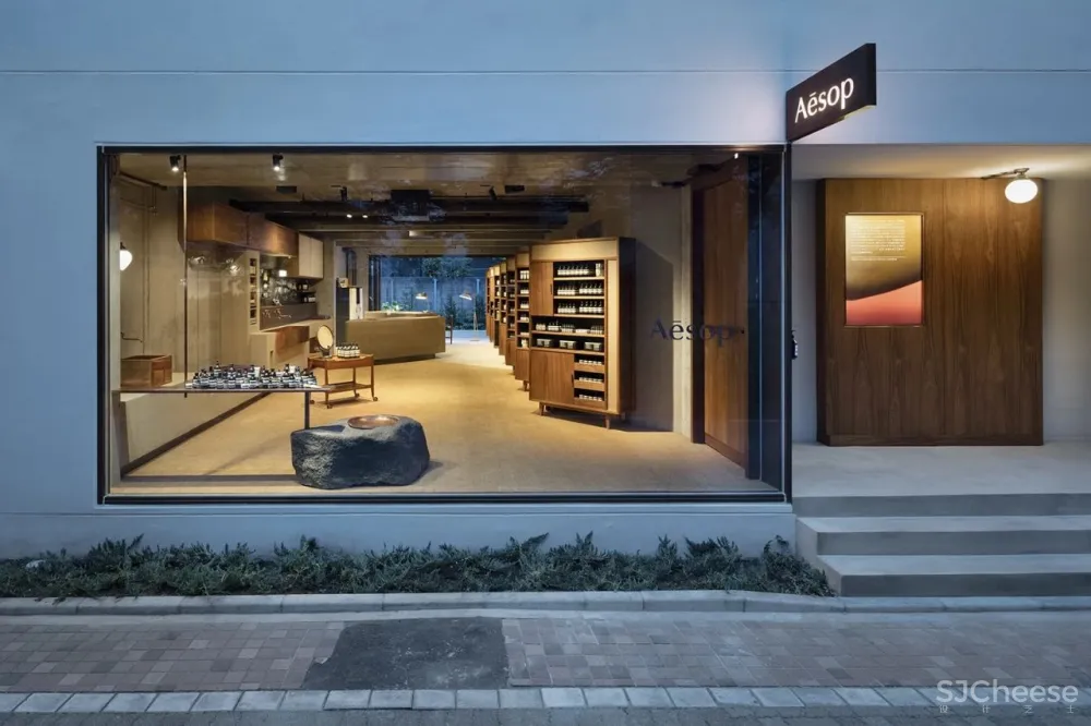 绪方慎一郎 将美食、文化、手工艺、设计 大融合的东方美学大师