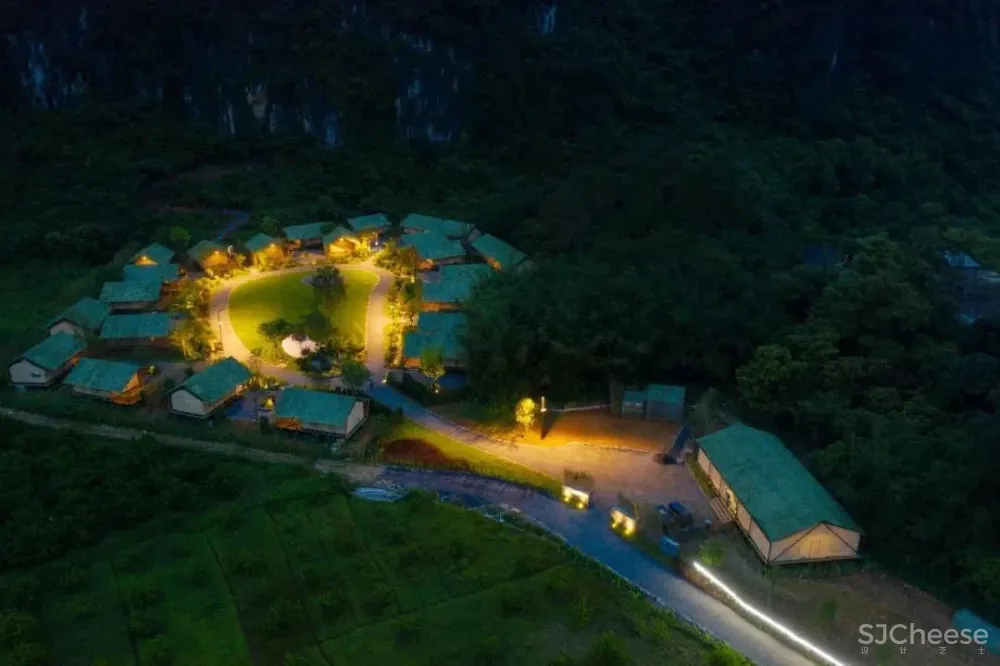 艺术旅呈 STAYCATION·解锁城中假日时髦新玩法