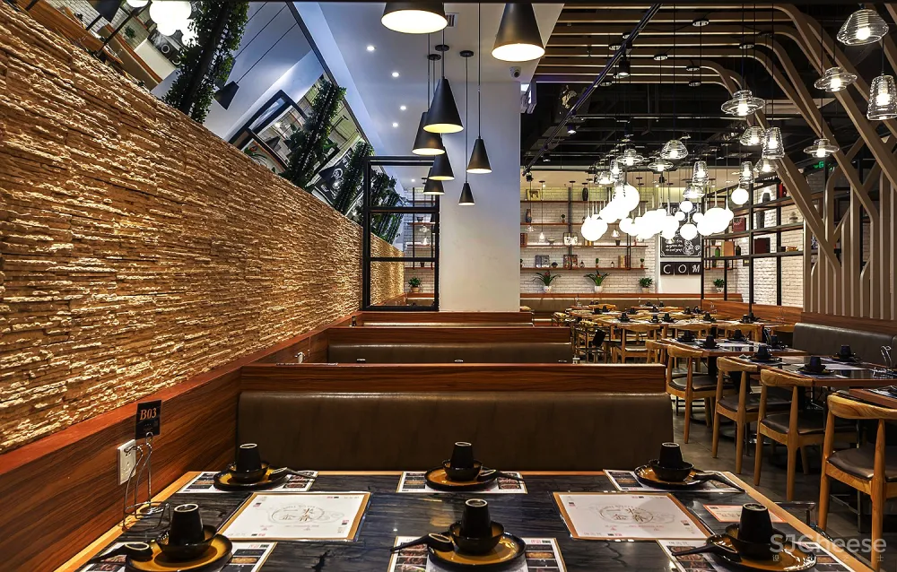 蒙古主题餐厅设计出清新草原风,“一米金脊”羊蝎子火锅餐厅