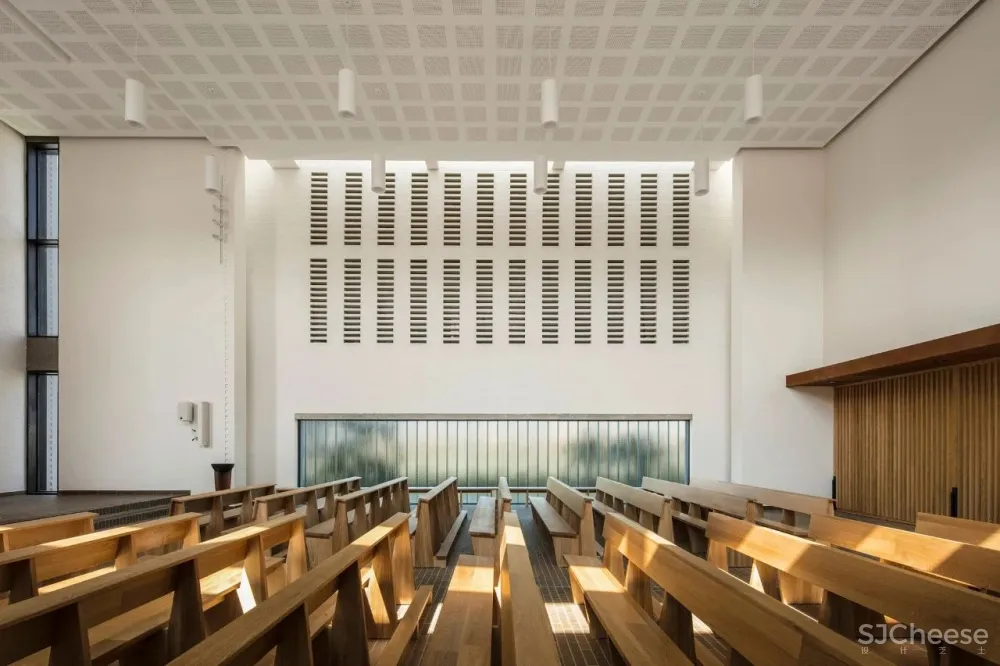 Churches丨灵魂的救赎所