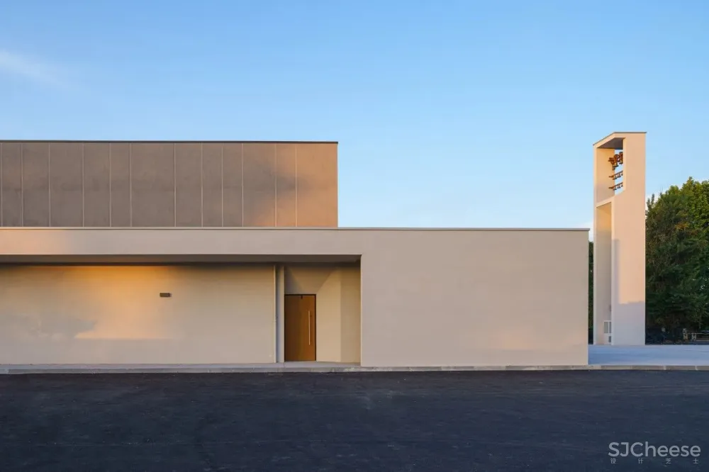 Churches丨灵魂的救赎所