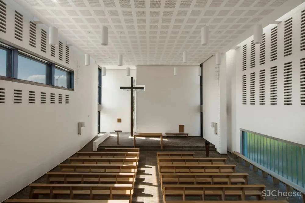 Churches丨灵魂的救赎所