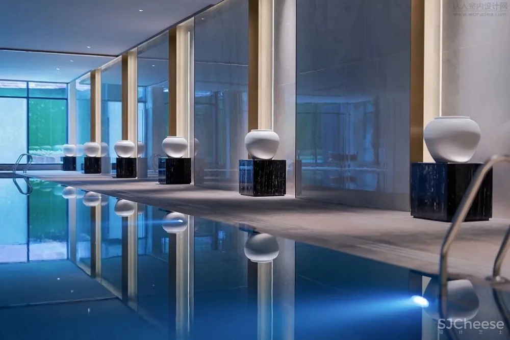 富有独特标识感的“城市橱窗”