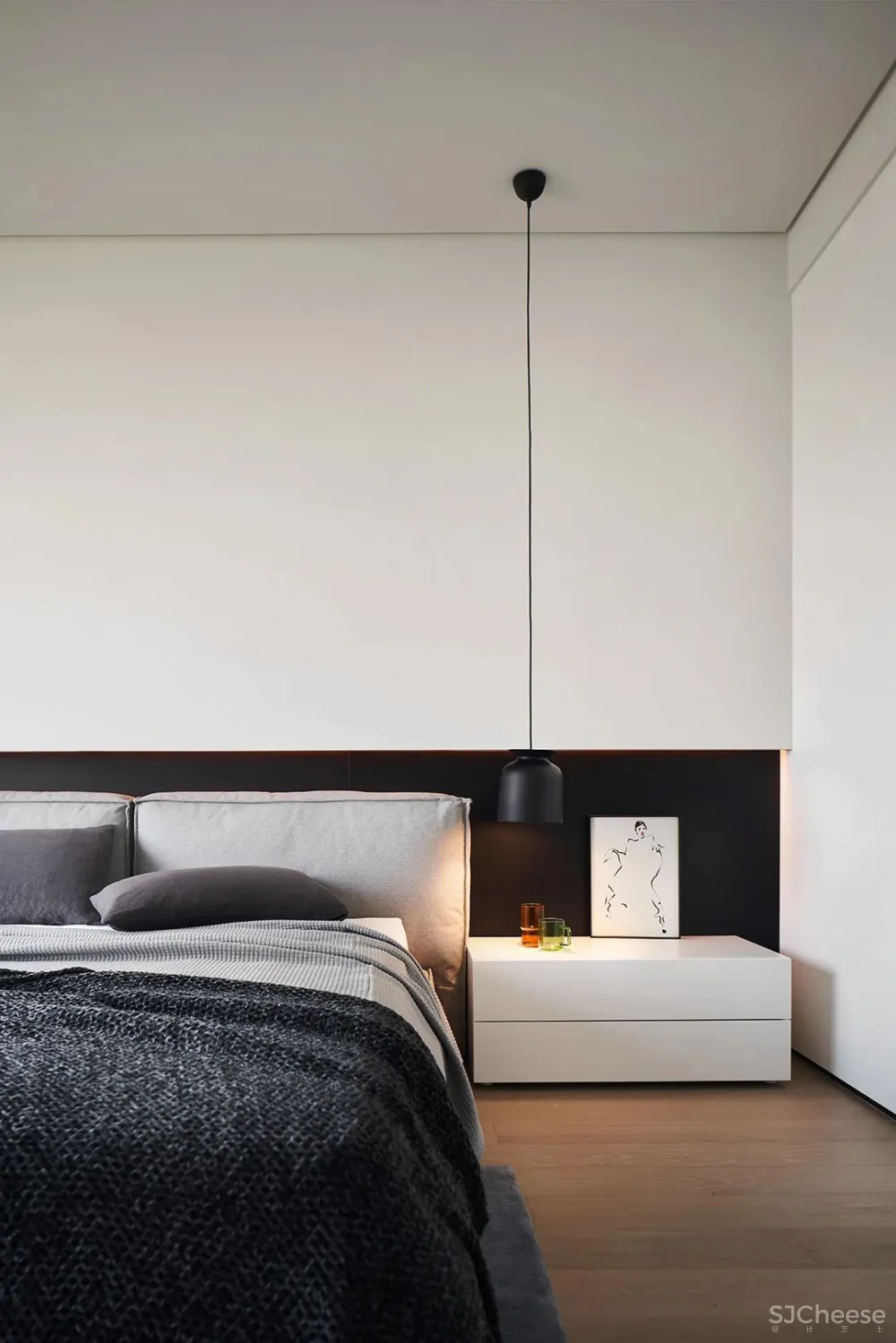 郑军:成都 240 m² 极简大平层,兼顾自由与温暖的家!