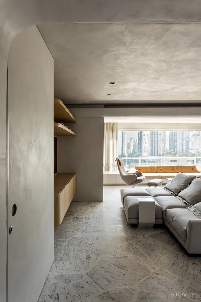 这对夫妇用165平米的家专门招待客人，只做一间卧室却有三间厕所！