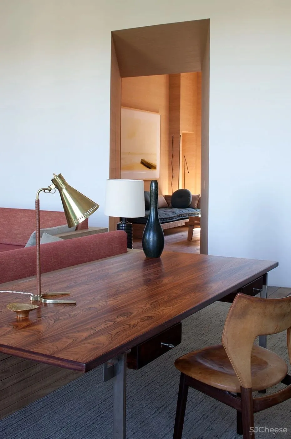 2 个现代公寓,富有质感的软装设计够惊艳