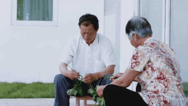 我家有地,为什么要造丑房子?上海夫妻200万造出极简别墅