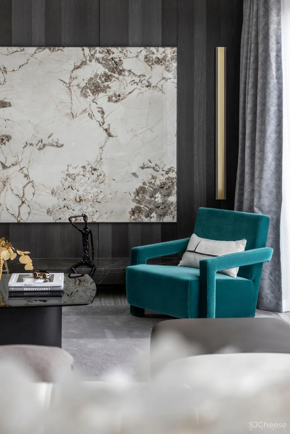 KOYI柯翊:点睛孔雀蓝,演绎现代简约家居轻奢范