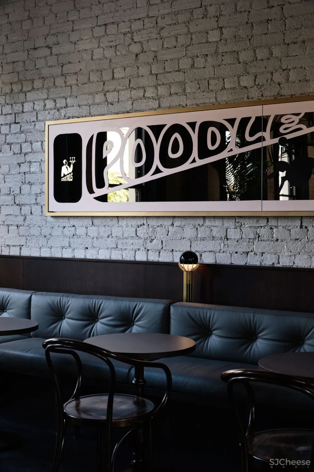 Poodle Bar and Bistro in Melbourne by Bergman - Co.