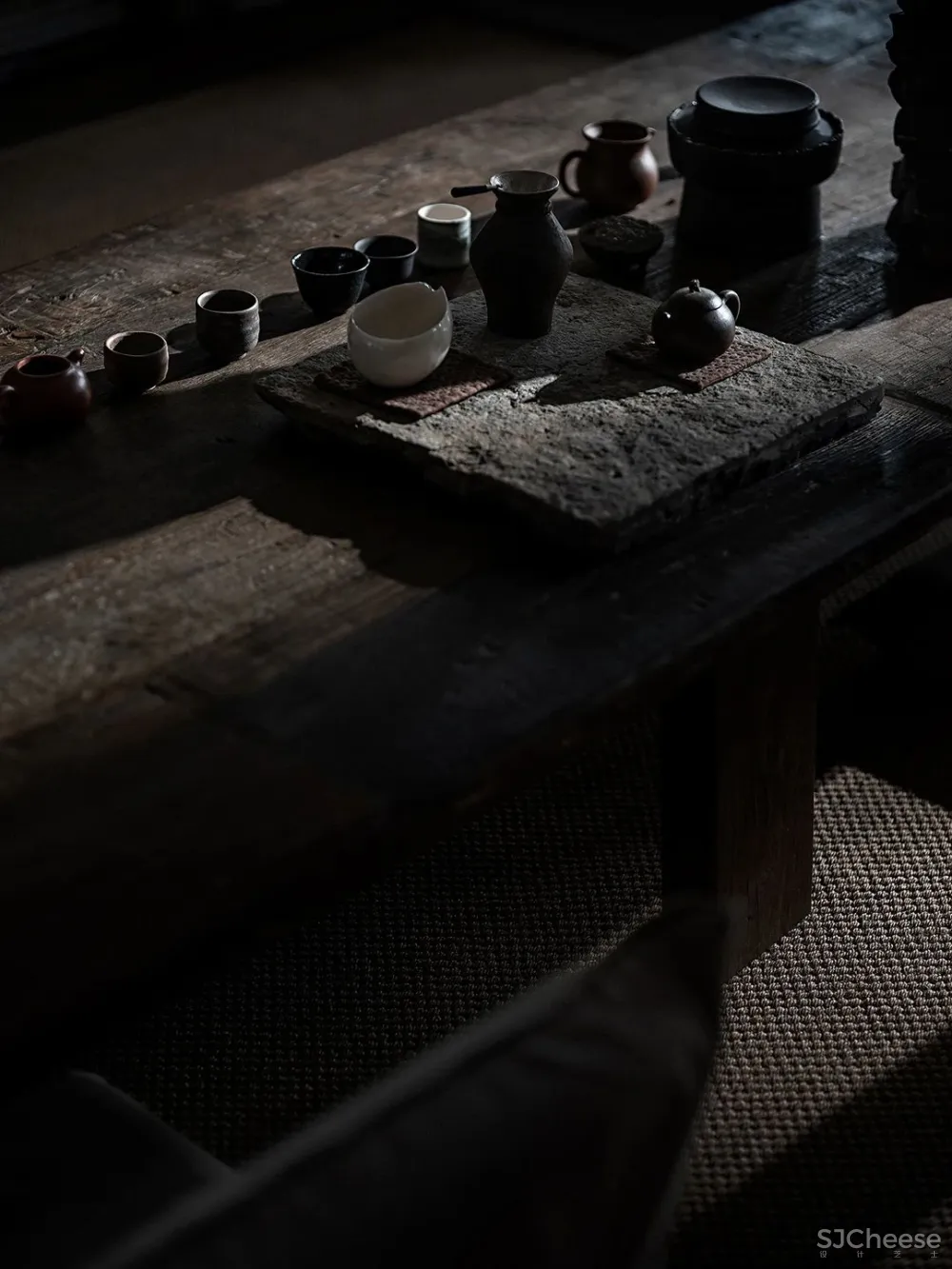 广州伶居侘寂风总部办公，旧得很高级！