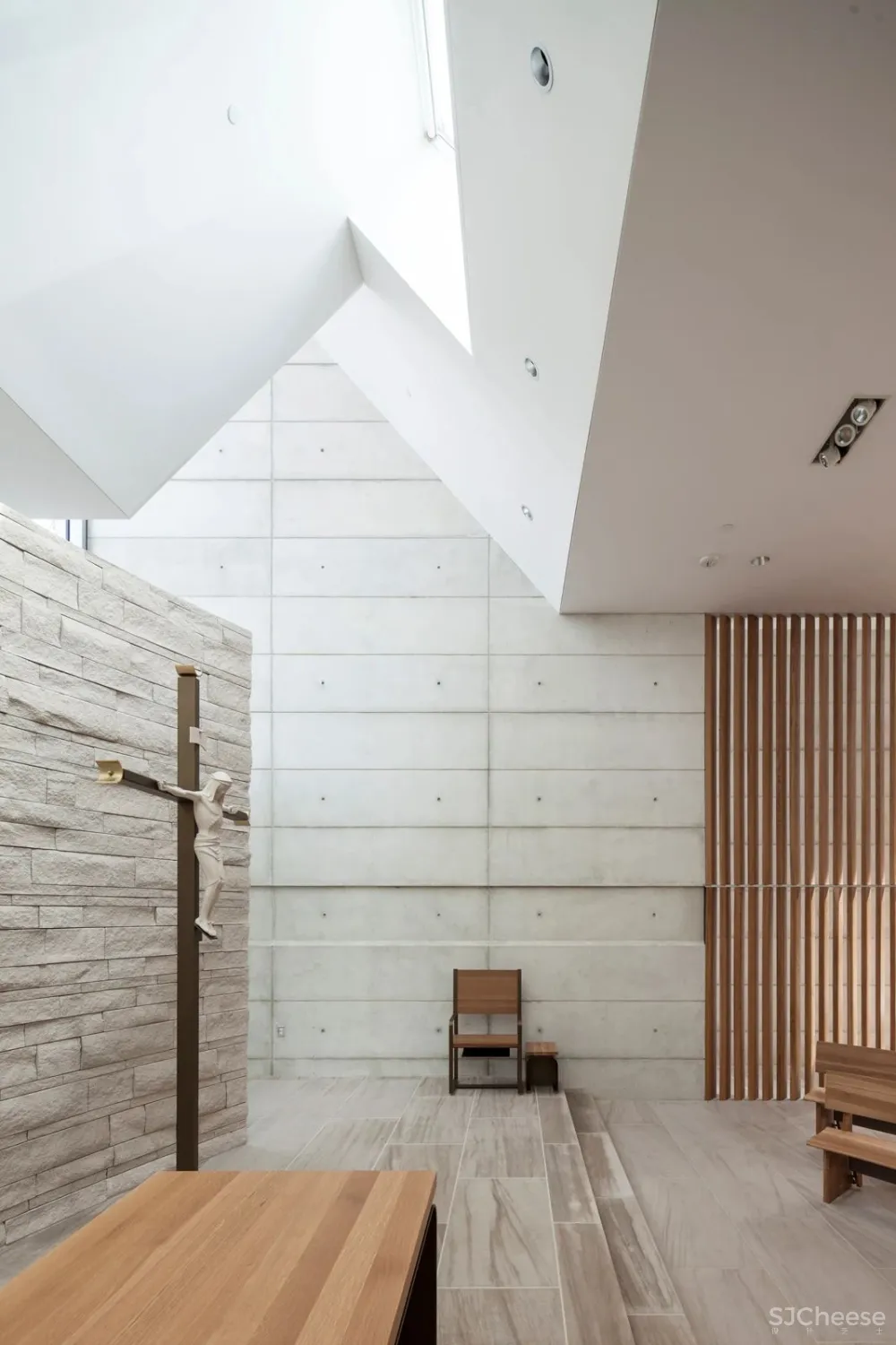 Churches丨灵魂的救赎所