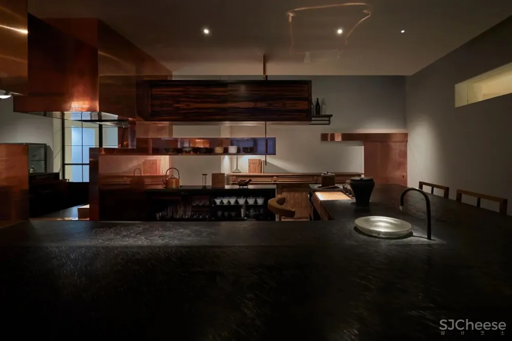 绪方慎一郎 将美食、文化、手工艺、设计 大融合的东方美学大师