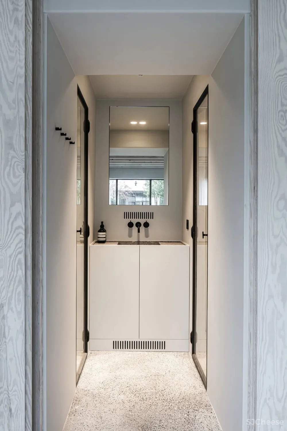 AM Designs|歷史村中的房屋