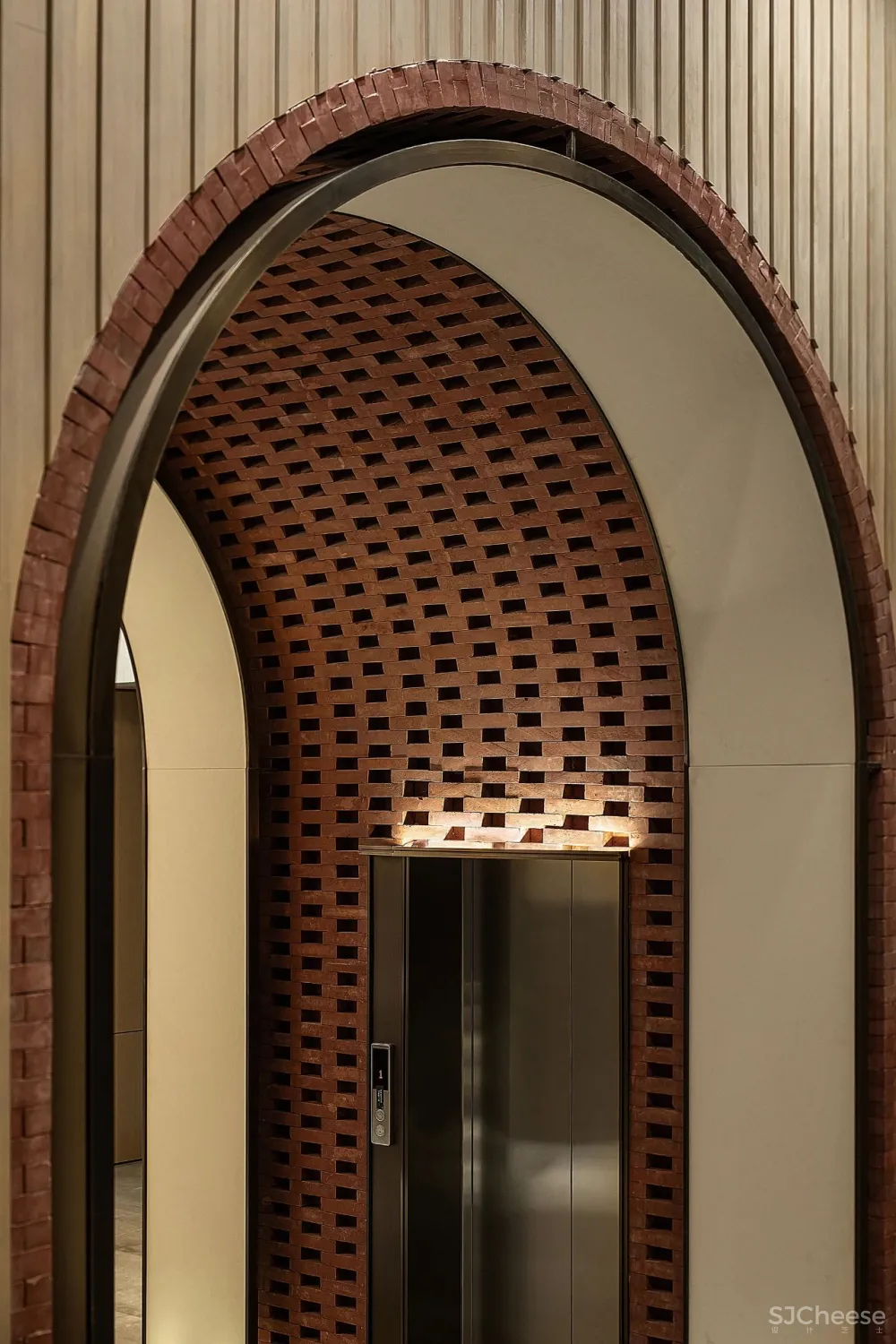 空研所 李益中：重庆佳兆业缤江四季营销中心