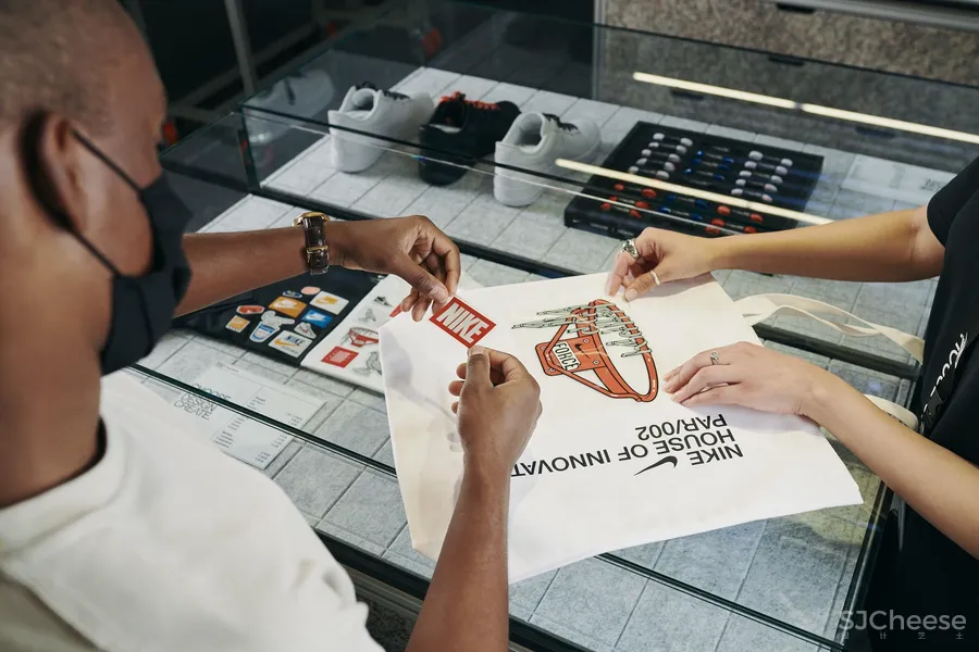 耐克巴黎全新旗舰店开幕！沉浸式体验的设计，才是未来