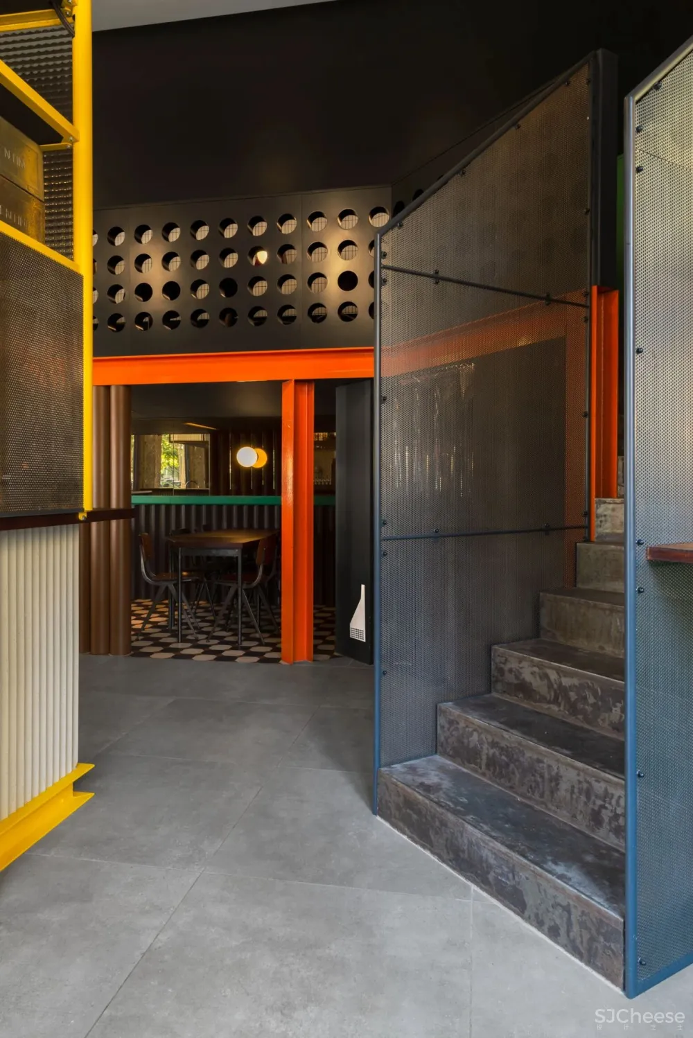 La Raffinerie Modernist Beer Bar in Lyon by Un Studio.