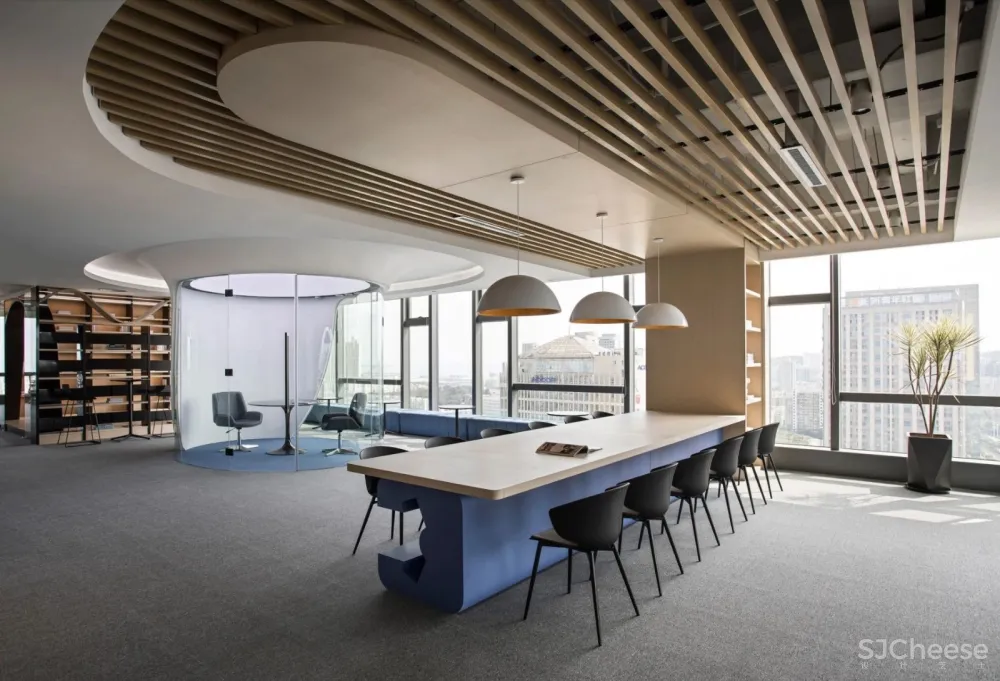 极简 留白,打造轻盈通透的活力空间!