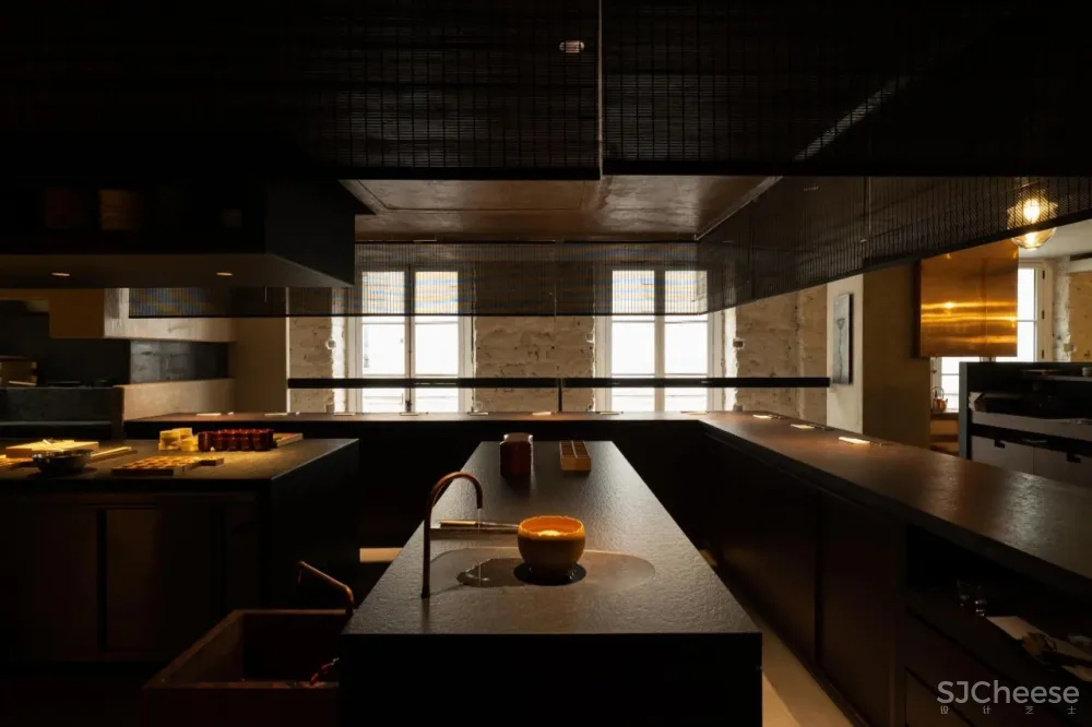 绪方慎一郎 将美食、文化、手工艺、设计 大融合的东方美学大师