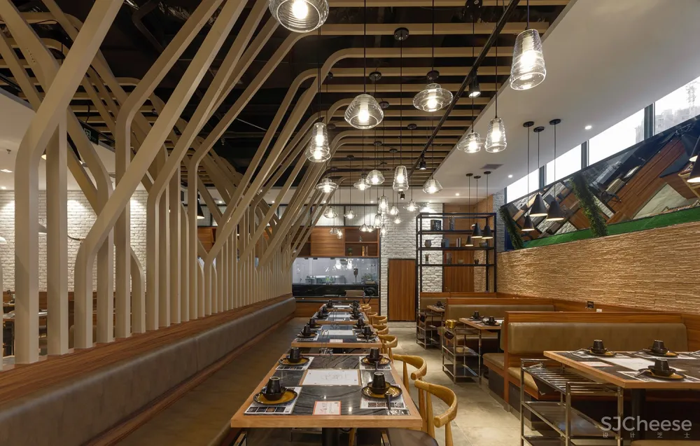 蒙古主题餐厅设计出清新草原风,“一米金脊”羊蝎子火锅餐厅