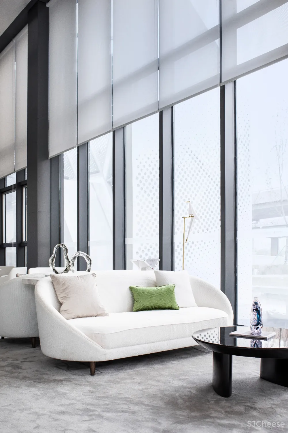 熊灿×乌鲁木齐熙岸地产中心:自由的空间,应拥有纯净的灵魂