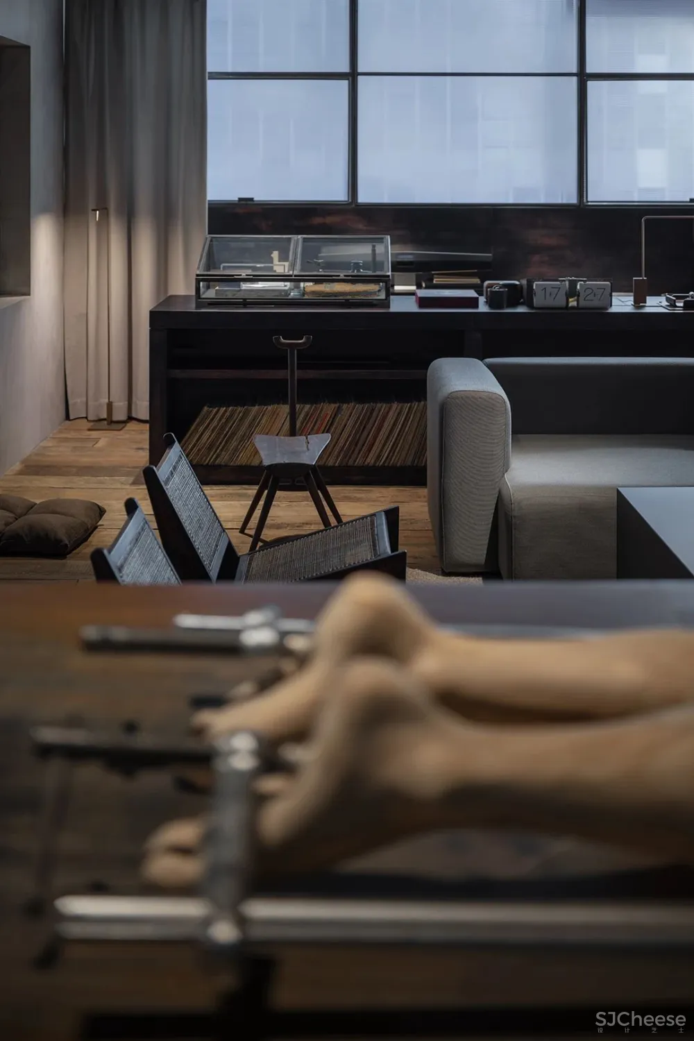 谷 腾 无 设 计 自 由 生 长