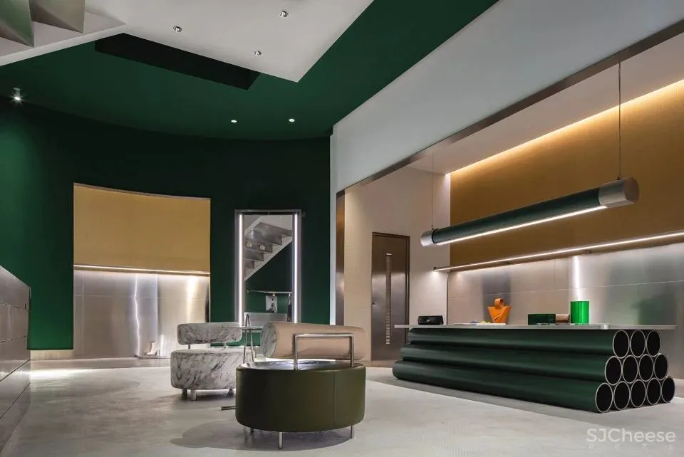 SOWHAT女装品牌集合店成都