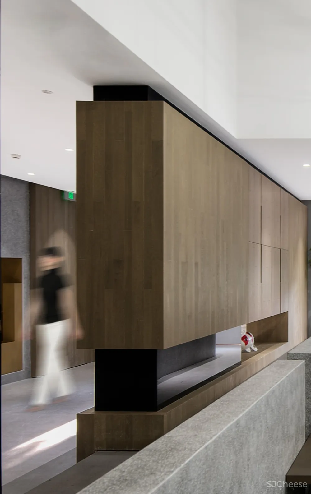 创本设计｜在“极简”中体验“舍得” [纳维广告办公总部]