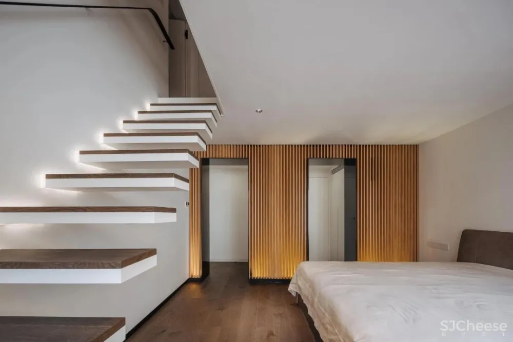 上海 100㎡ 小宅院,花 6 年建成,设计处处有亮点