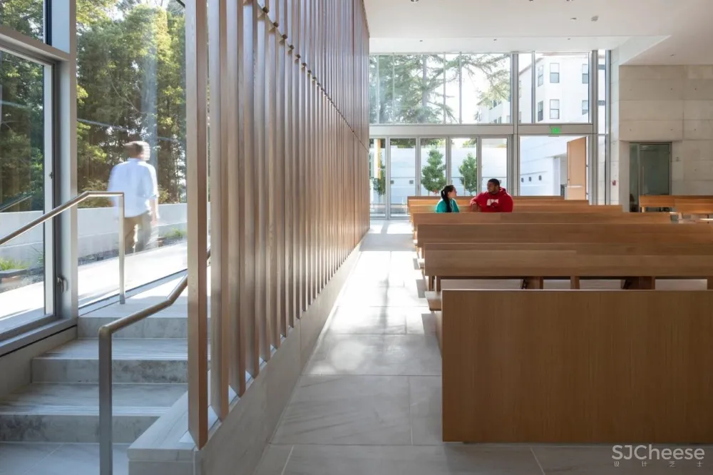 Churches丨灵魂的救赎所