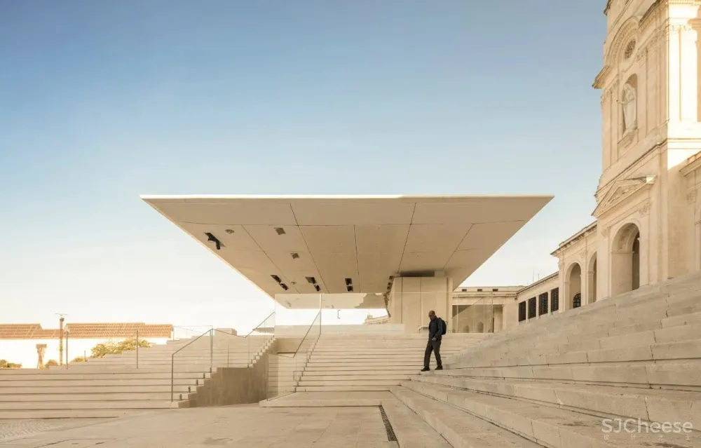 Churches丨灵魂的救赎所