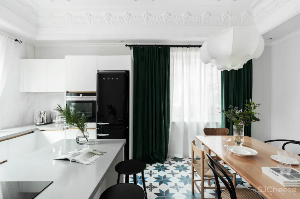 去别墅风装修,这个300㎡美得清新脱俗