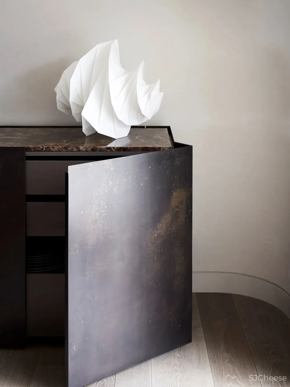 诗意般的旋转空间