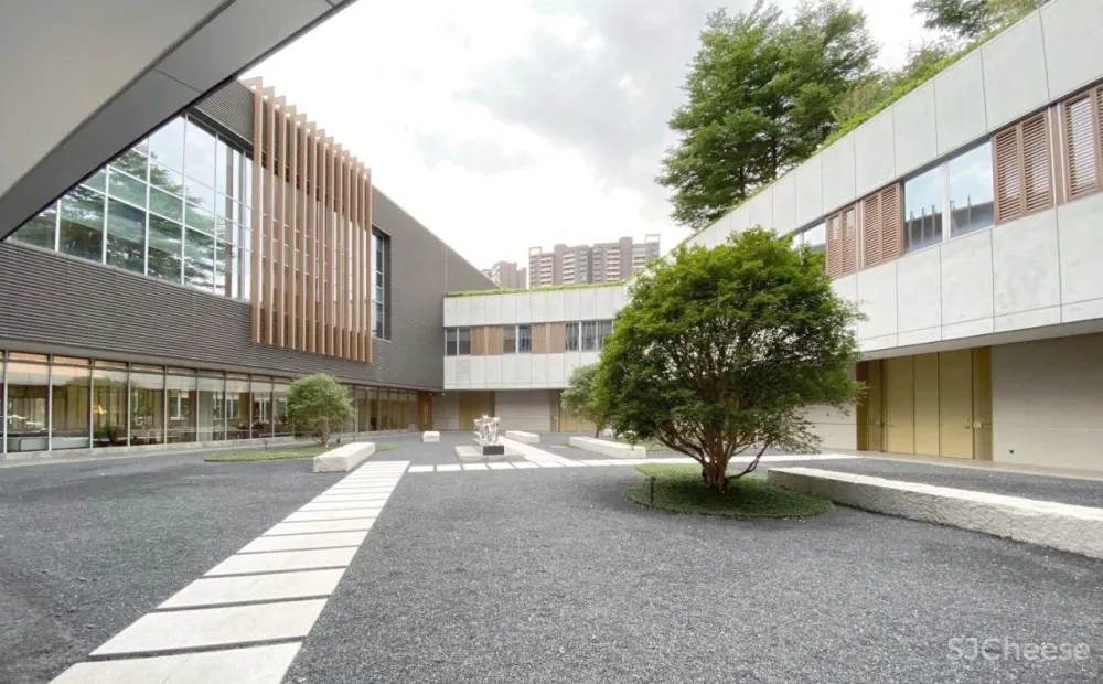 艺术旅呈 STAYCATION·解锁城中假日时髦新玩法