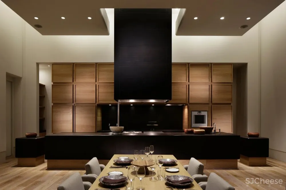 绪方慎一郎 将美食、文化、手工艺、设计 大融合的东方美学大师