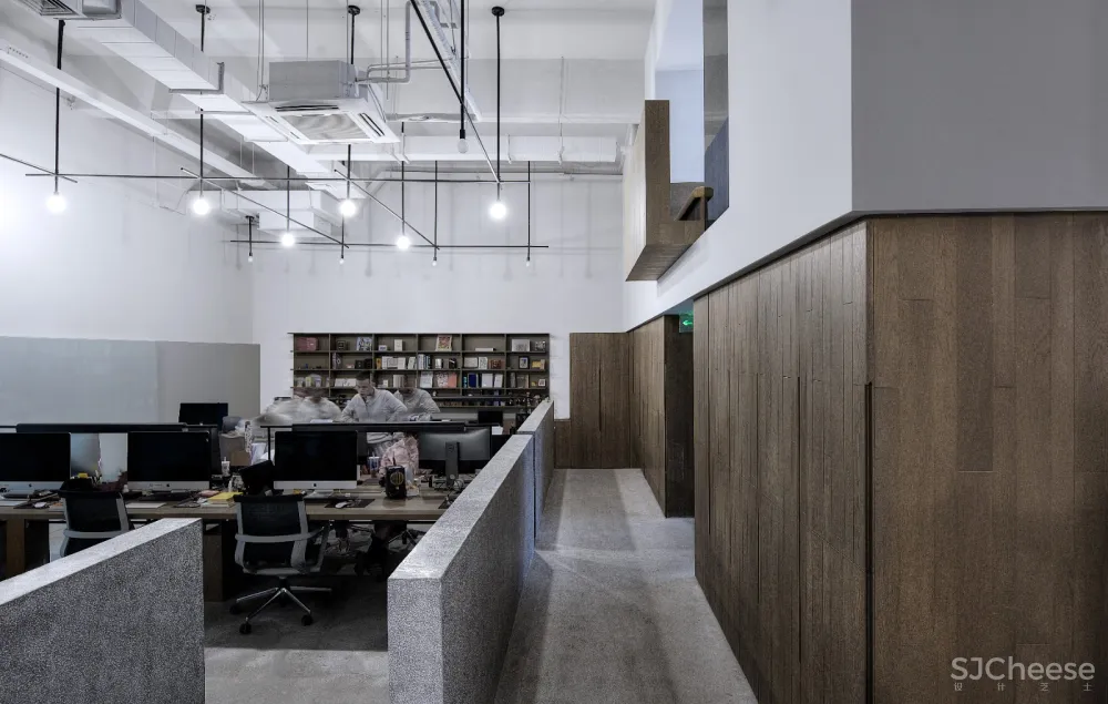 创本设计｜在“极简”中体验“舍得” [纳维广告办公总部]