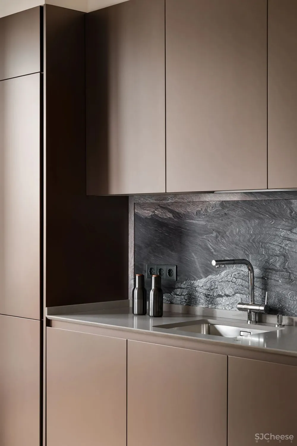 这才是简欧,形简,意赅!